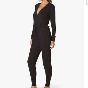 Beyond Yoga Overlapping Jumpsuit Size Small